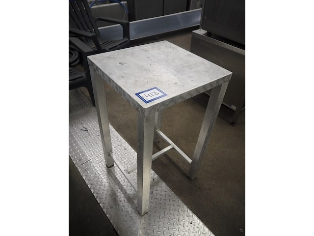 Nn table - afbeelding 1 van  5