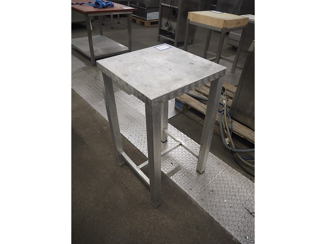 Nn table - afbeelding 3 van  5