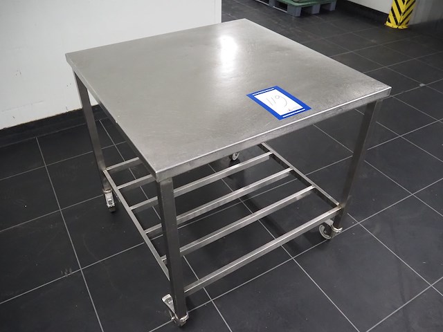 Nn table - afbeelding 1 van  6