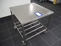 Nn table - afbeelding 1 van  6