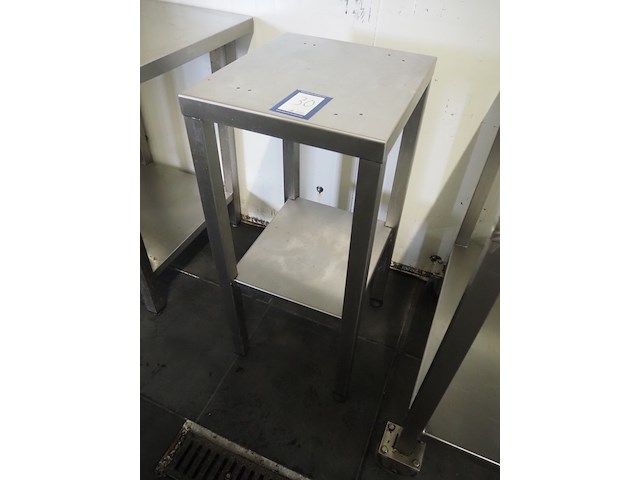 Nn table - afbeelding 2 van  4