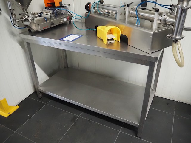 Nn table - afbeelding 2 van  4