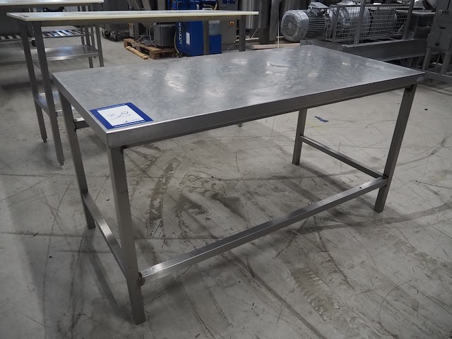 Nn table - afbeelding 1 van  5