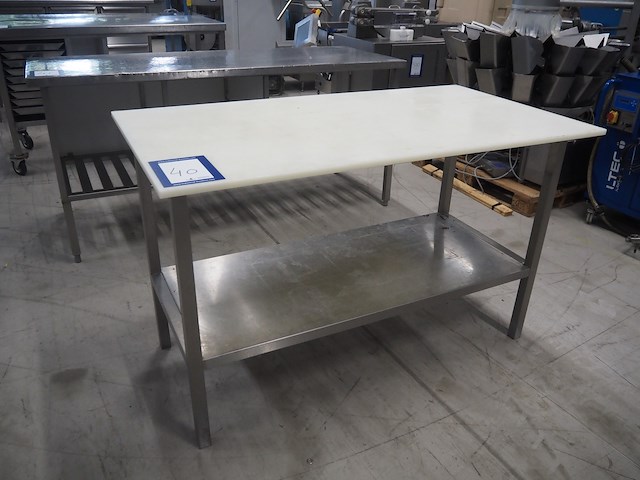 Nn table - afbeelding 1 van  4