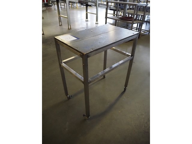 Nn table - afbeelding 4 van  5