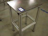 Nn table - afbeelding 1 van  5