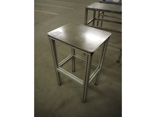 Nn table - afbeelding 2 van  5
