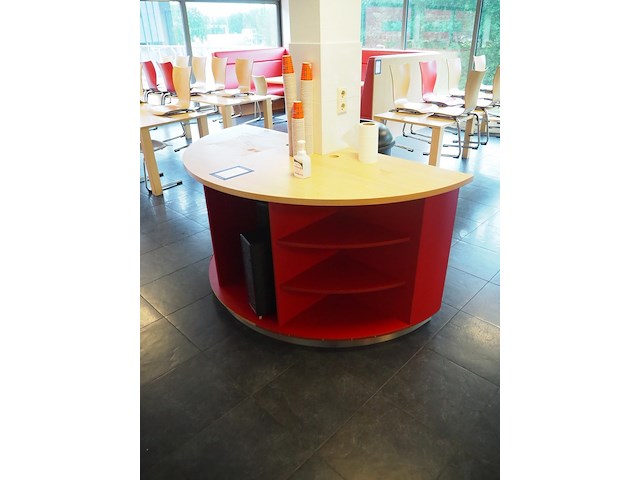 Nn table - afbeelding 1 van  7