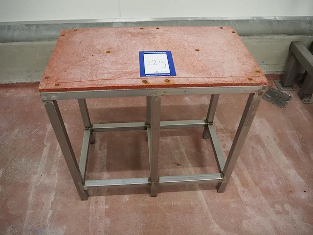 Nn table - afbeelding 3 van  3
