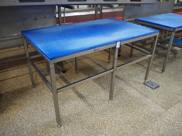 Nn table - afbeelding 2 van  4