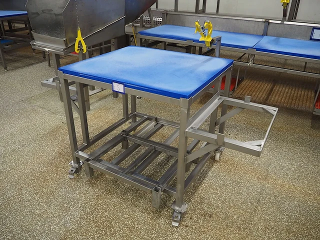 Nn table - afbeelding 2 van  7