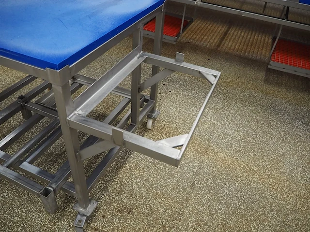 Nn table - afbeelding 4 van  7