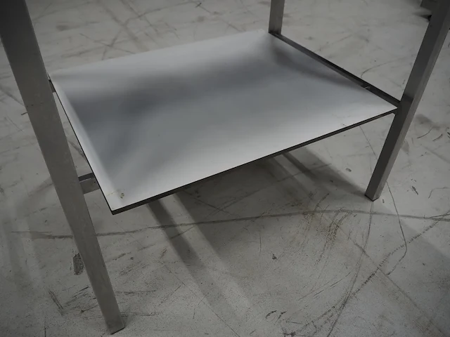 Nn table - afbeelding 6 van  6
