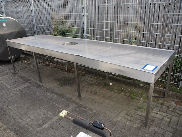 Nn table - afbeelding 1 van  4