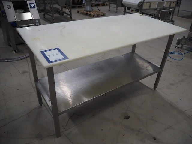 Nn table - afbeelding 1 van  6