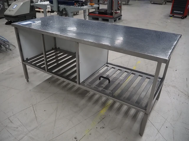 Nn table - afbeelding 2 van  6