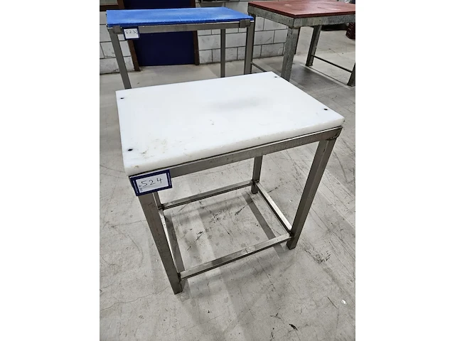Nn table - afbeelding 2 van  4
