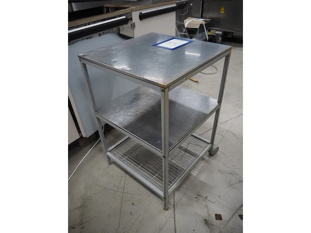Nn table - afbeelding 3 van  6