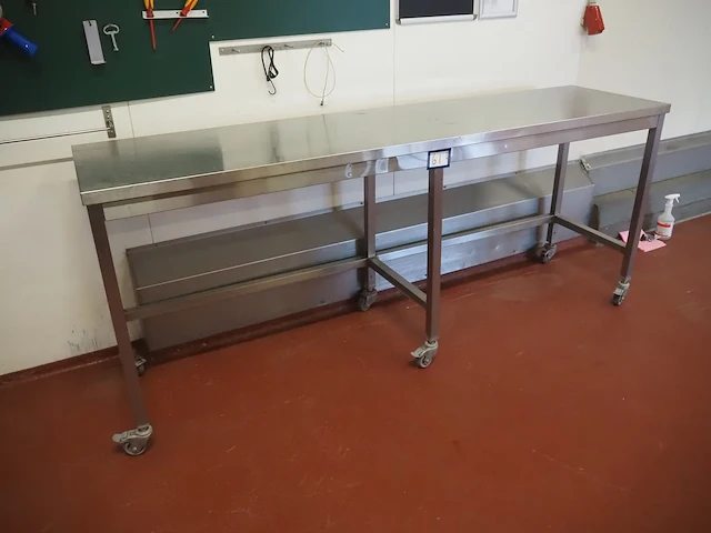Nn table - afbeelding 1 van  3