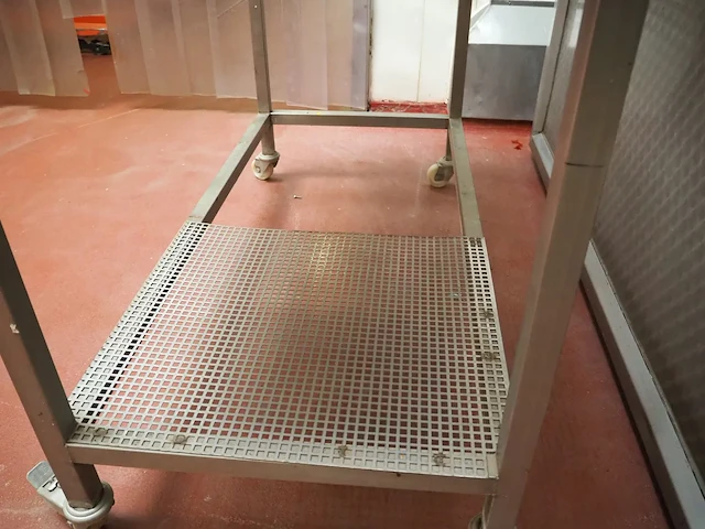 Nn table - afbeelding 4 van  4
