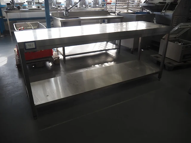 Nn table - afbeelding 1 van  5