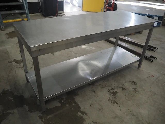 Nn table - afbeelding 2 van  4