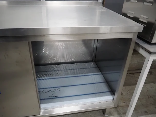 Nn table - afbeelding 7 van  8