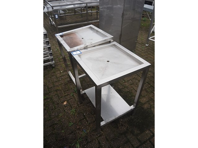 Nn tables - afbeelding 2 van  3