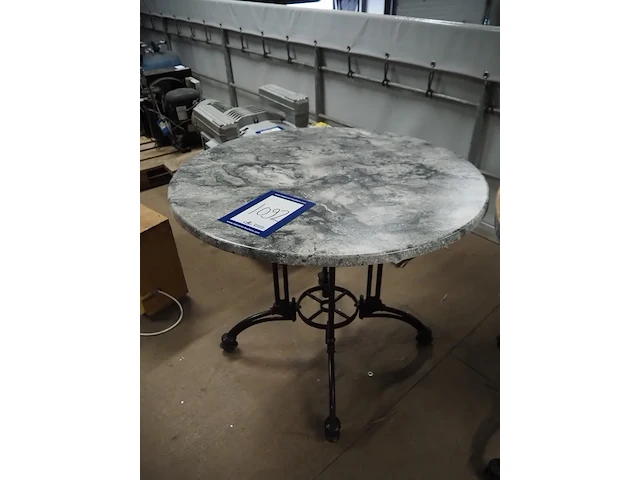 Nn tables - afbeelding 5 van  7