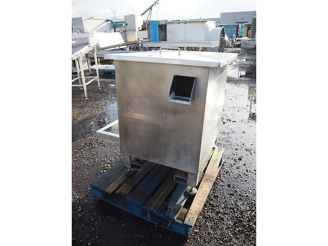 Nn tank - afbeelding 4 van  10