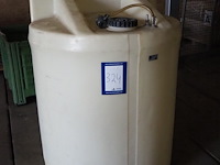 Nn tank - afbeelding 1 van  5