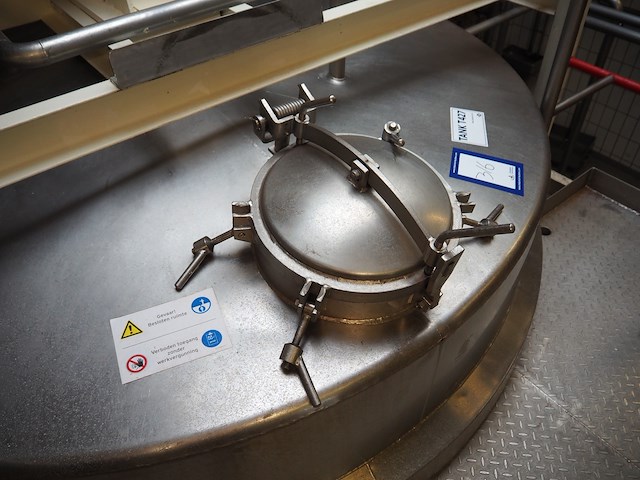 Nn tank - afbeelding 7 van  12