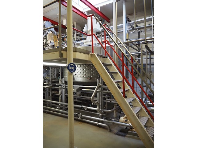 Nn tank - afbeelding 10 van  12