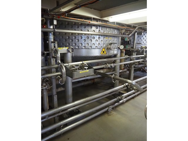 Nn tank - afbeelding 2 van  14