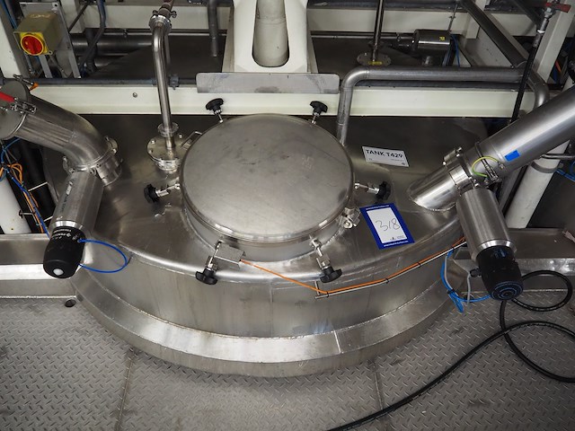 Nn tank - afbeelding 7 van  13