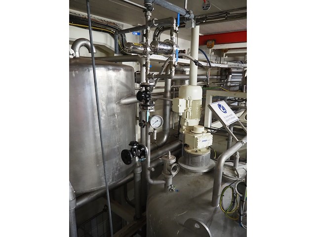 Nn tank - afbeelding 2 van  18