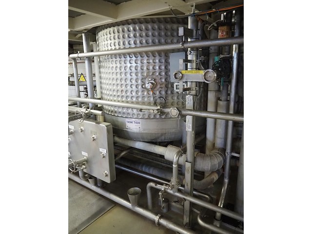 Nn tank - afbeelding 4 van  18