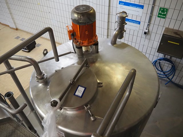 Nn tank - afbeelding 3 van  7