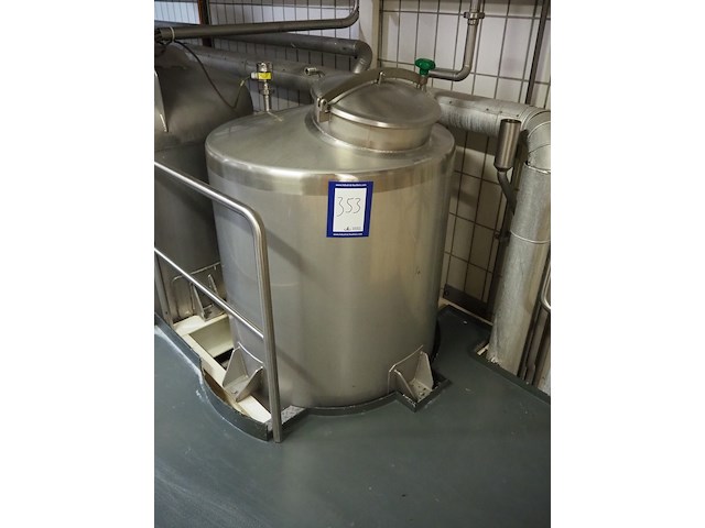 Nn tank - afbeelding 1 van  7