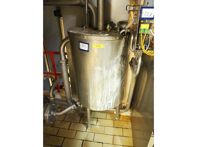 Nn tank - afbeelding 1 van  3