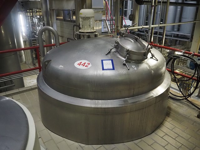 Nn tank - afbeelding 1 van  9