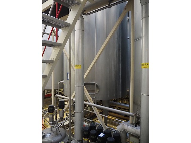 Nn tank - afbeelding 6 van  13