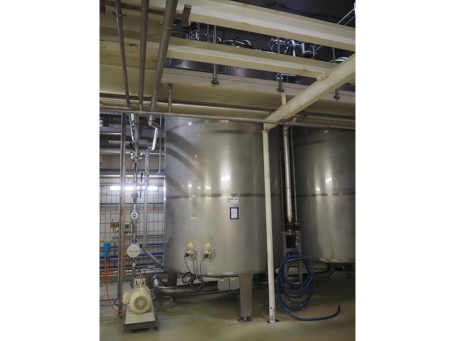 Nn tank - afbeelding 1 van  11