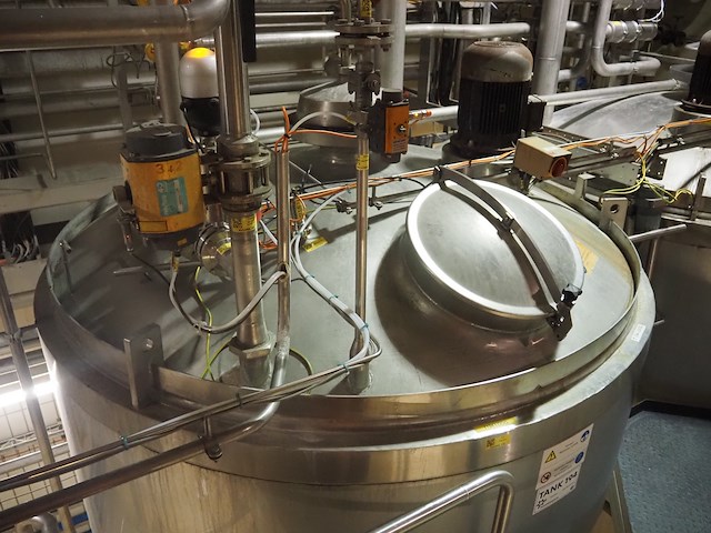 Nn tank - afbeelding 7 van  11