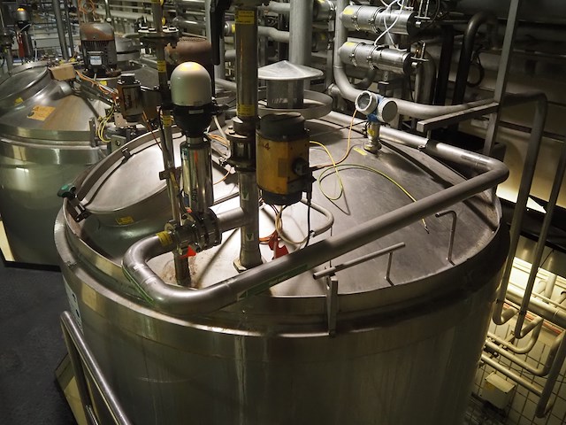 Nn tank - afbeelding 5 van  10