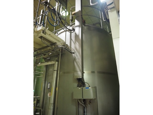 Nn tank - afbeelding 15 van  21