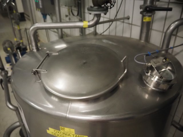 Nn tank - afbeelding 5 van  8