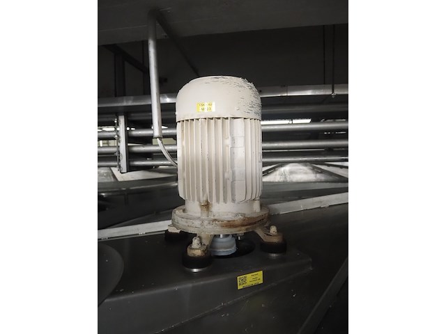 Nn tank - afbeelding 6 van  10