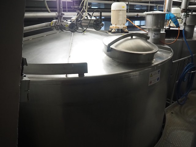 Nn tank - afbeelding 3 van  10