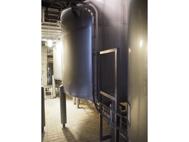 Nn tank - afbeelding 11 van  11